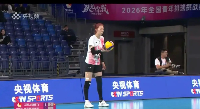 中国官方网站-全华班爆冷+左手新星出世！女排挑战赛两大惊喜，赵勇都看在眼里|江西|中国女排|王依然|河北|南师大_新浪新闻