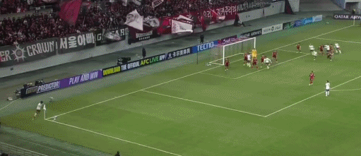 星空体育官网-半场：神户胜利船1-0首尔，图尔勒头球破门